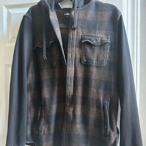 Never worn. Billabong Flannel Shirt Jacket with Hood Sz M